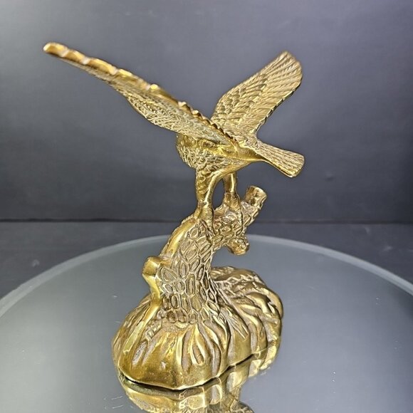 Eagle Brass Statue Figurine Perched On Log MCM Vintage Bird Hunting Fishing - Picture 7 of 12